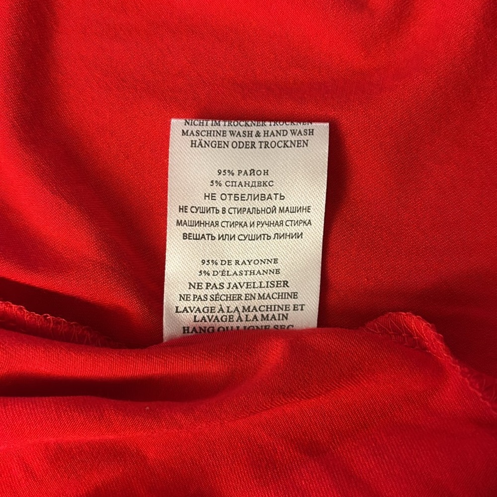 Larace - Red top with 3/4 sleeves - Picture 8 of 8